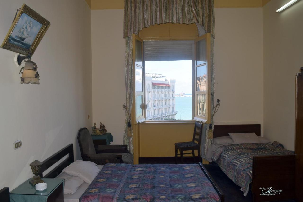 Clement'S House Hostel Alexandria Exterior photo